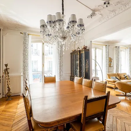 Veeve - Timeless Majesty شقة باريس