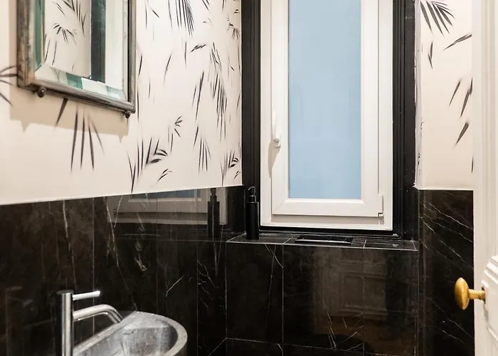 Veeve - Timeless Majesty Апартаменты *