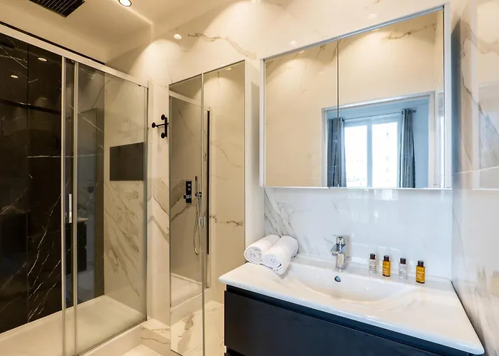 Veeve - Timeless Majesty