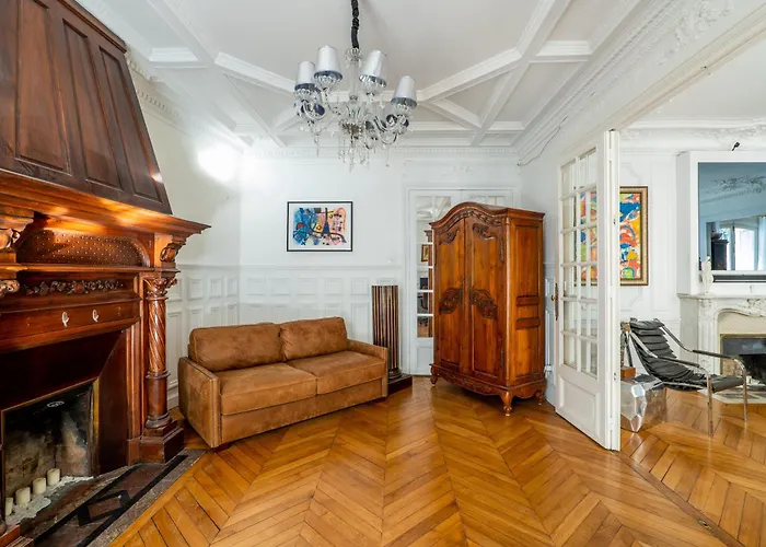 Veeve - Timeless Majesty * Париж